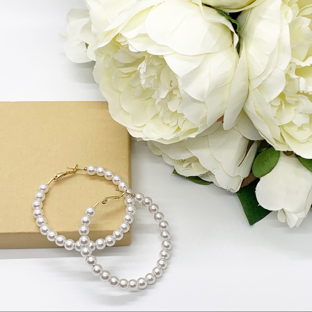 NEW Boutique Pearl and Gold Hoop Earrings